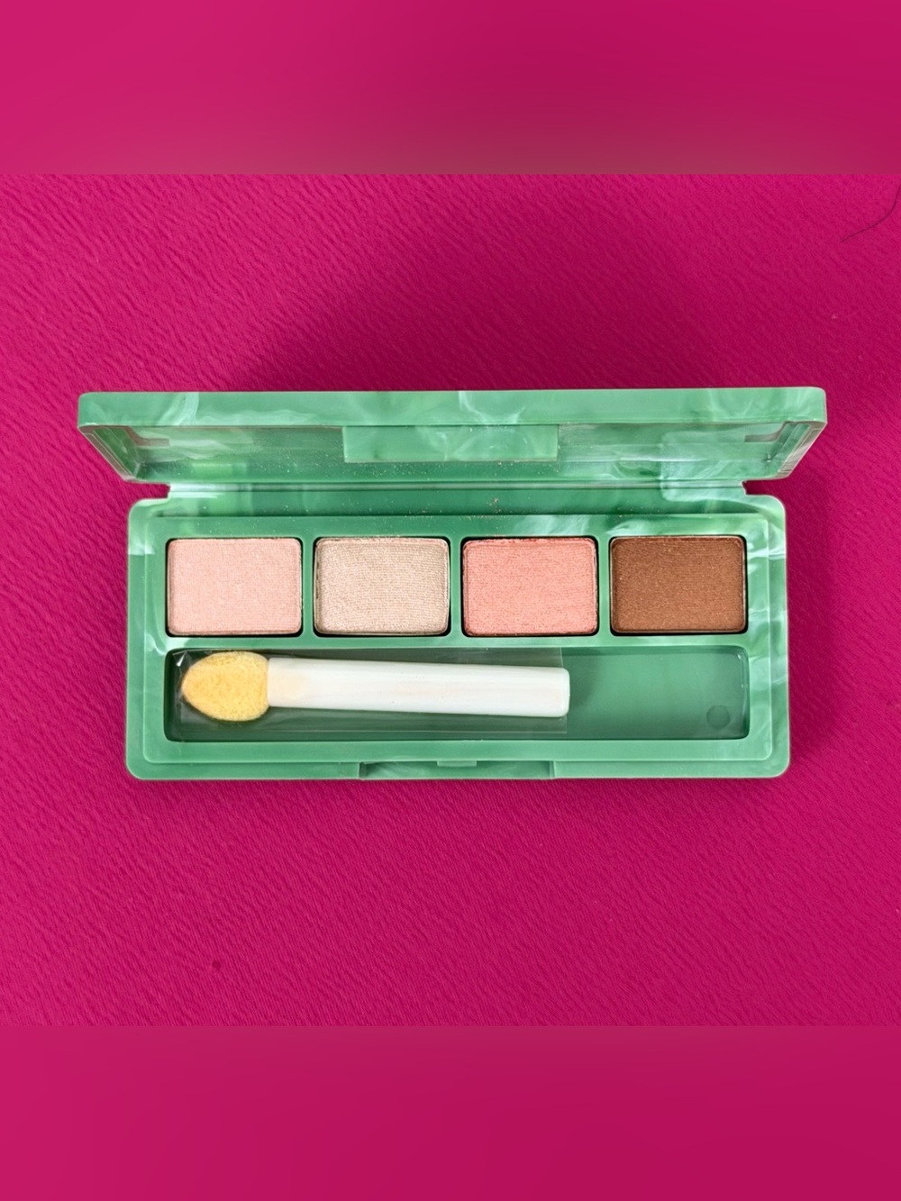 Clinique color surge eyeshadow quad palettes X2. New !!! - Picture 8 of 9